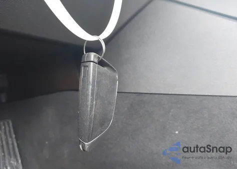 2022 BMW 330I xDrive z USA, uszkodzony, nr VIN 3MW5R7J06N8C57029